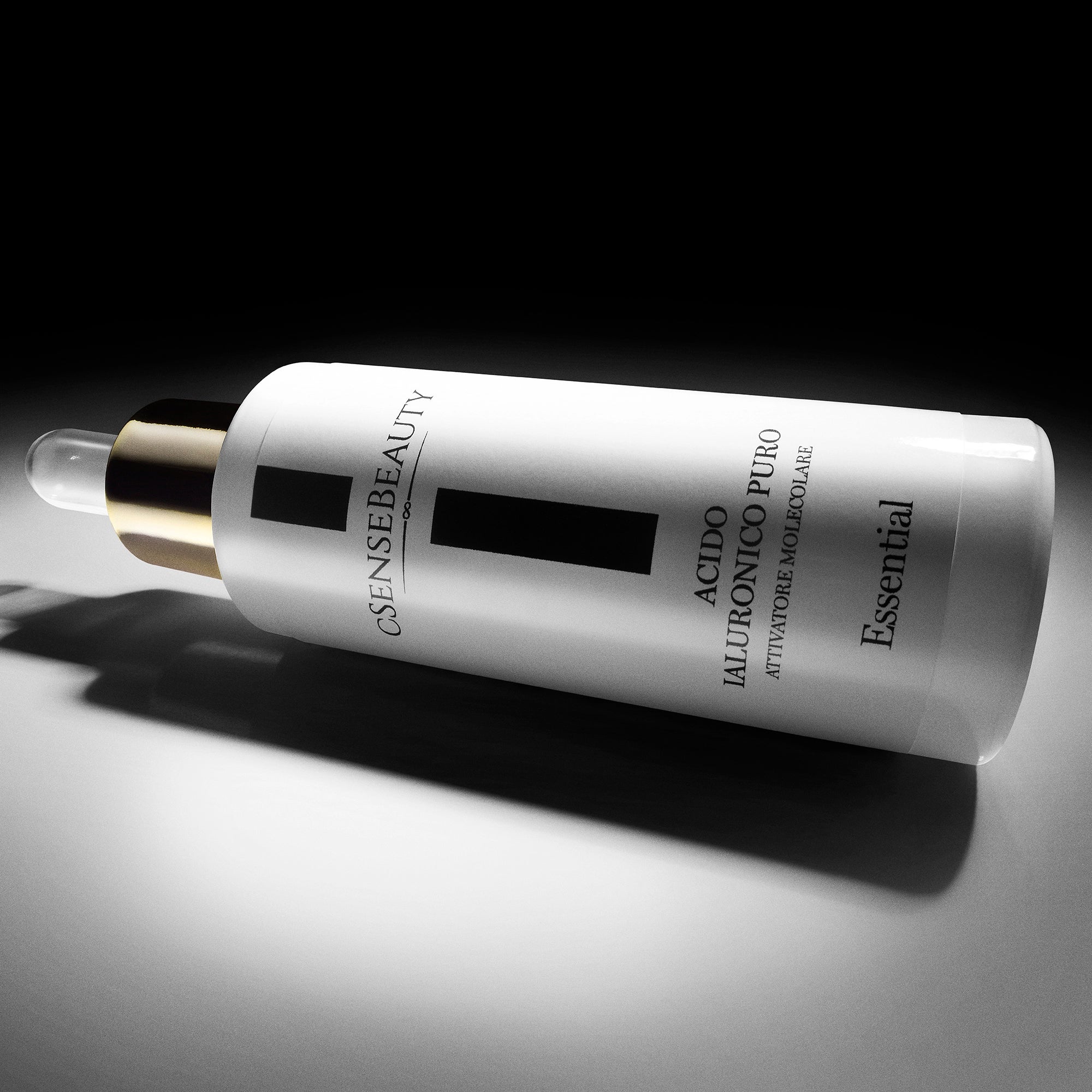 Acido ialuronico in flacone da 30 ml idratante e rimpolpante Made in Italy di cSenseBeauty